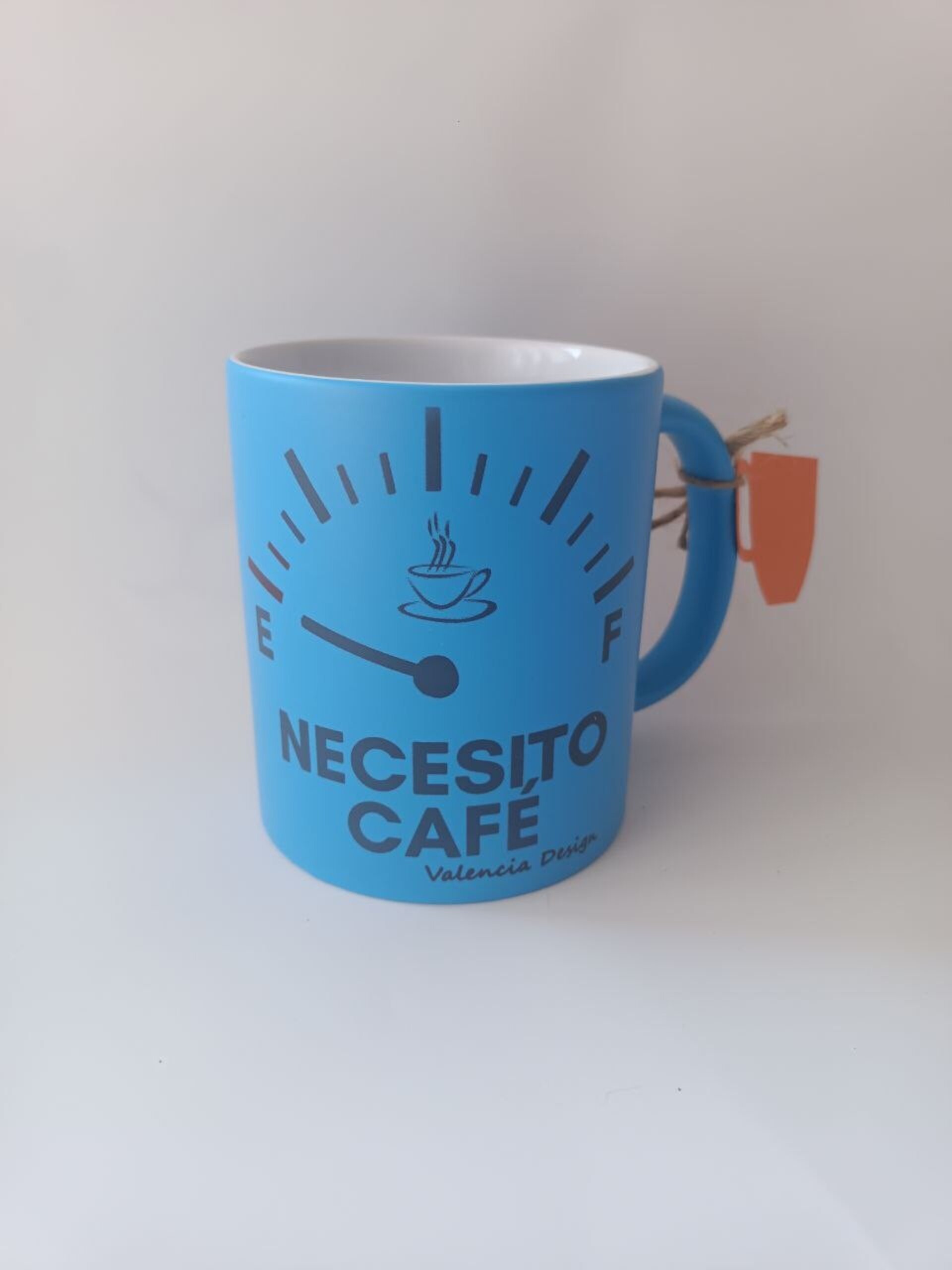Taza Necesito Café de Neón - 2