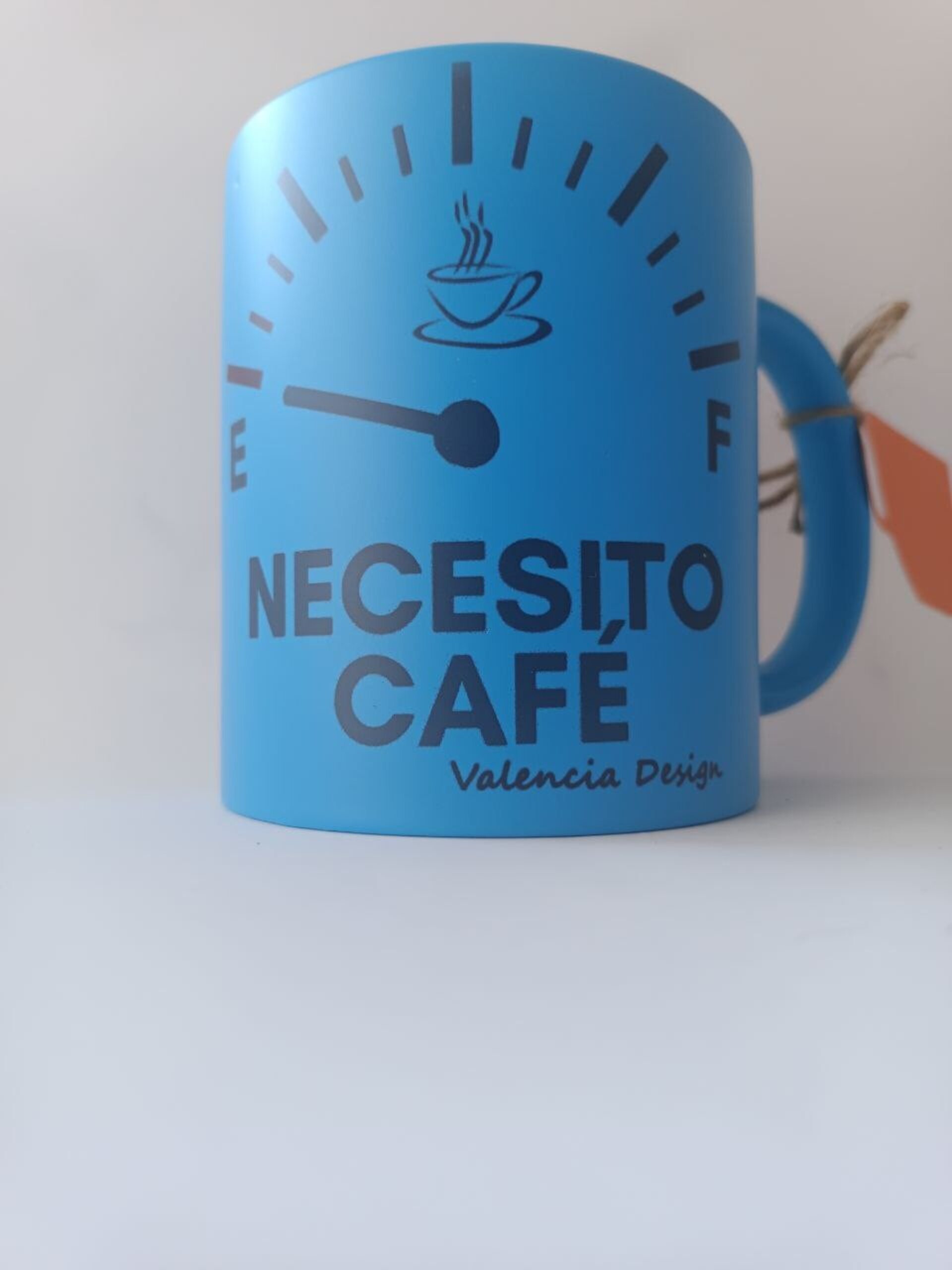 Taza Necesito Café de Neón - 4
